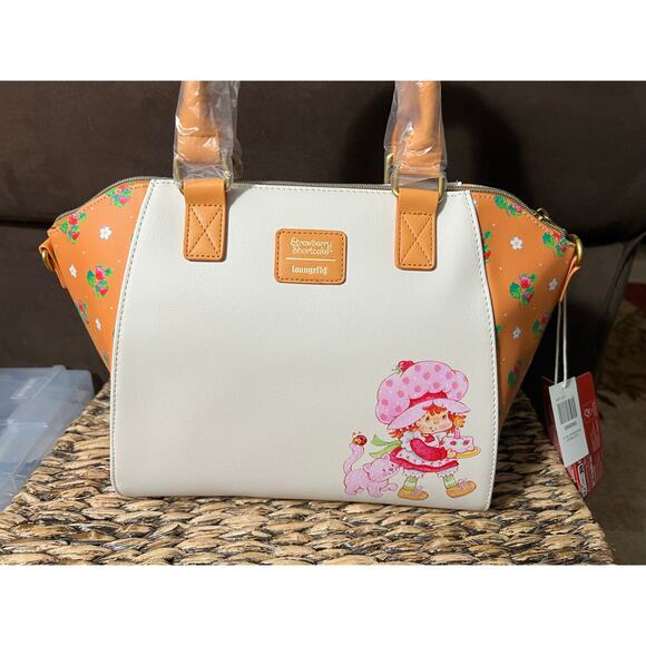 Loungefly Strawberry Shortcake And Friends Satchel Bag And Wallet Set New - Picture 4 of 8